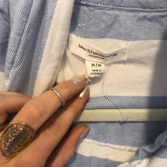Blue and white striped sailing shirt - Picture 2 of 2